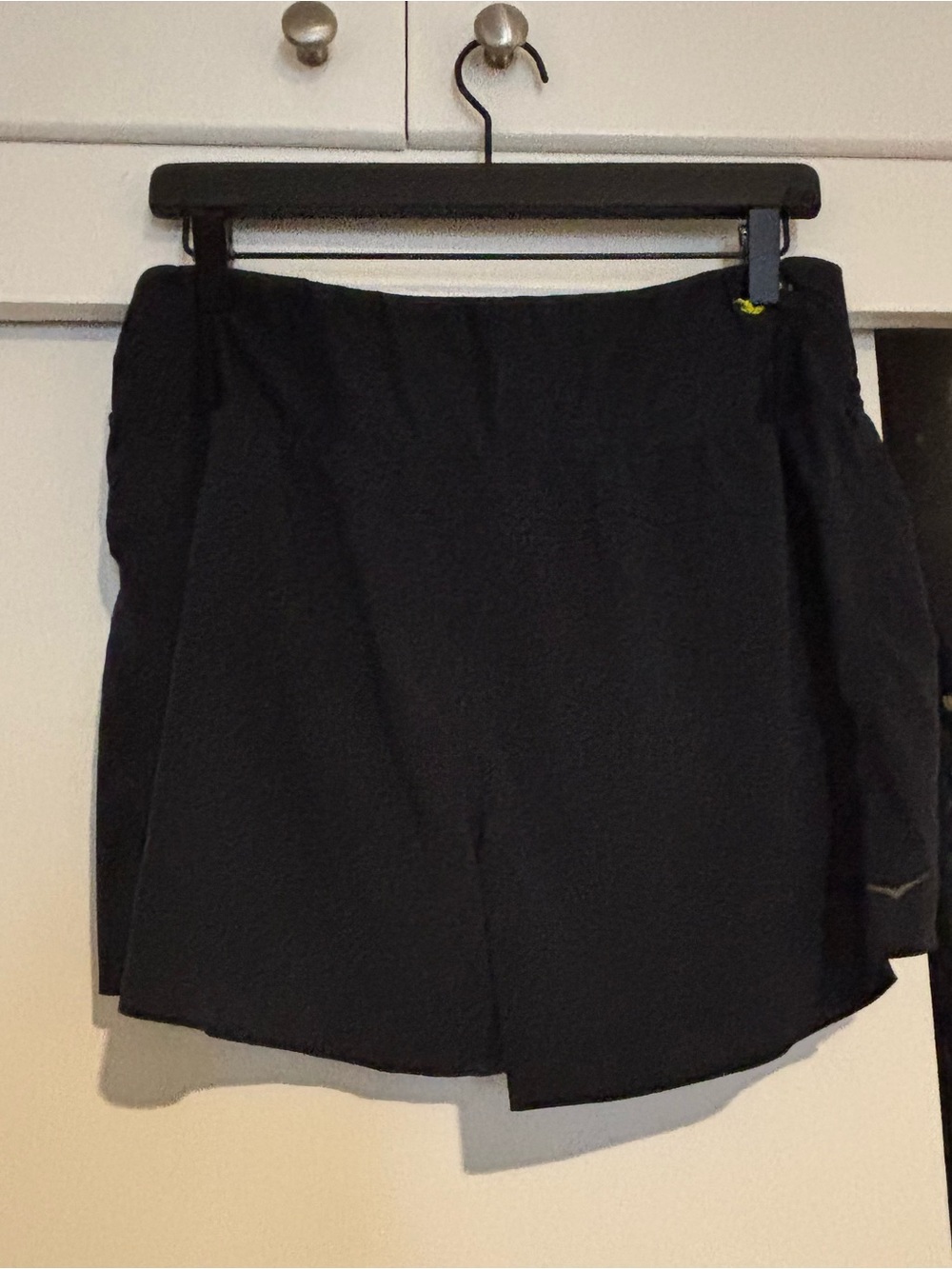 Hoka One One Women's Black Lined Athletic Shorts Size XL